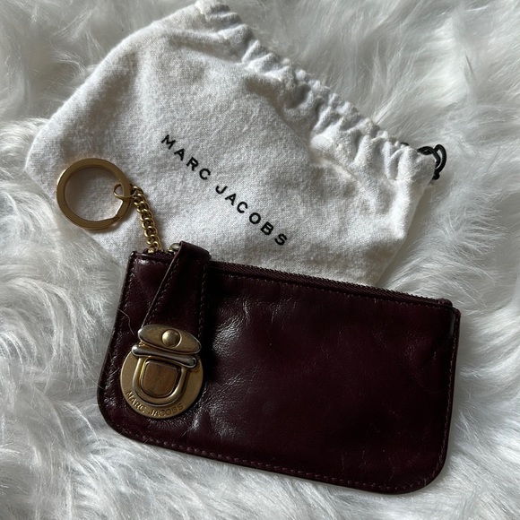 Marc Jacobs Signature Push-Lock Coin Purse - Picture 11 of 11